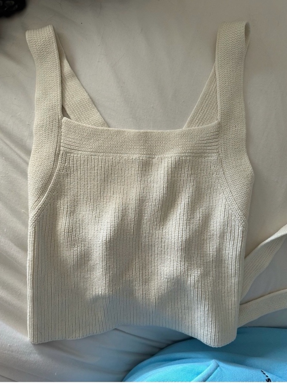 Aritzia Wilfred Tie back tank